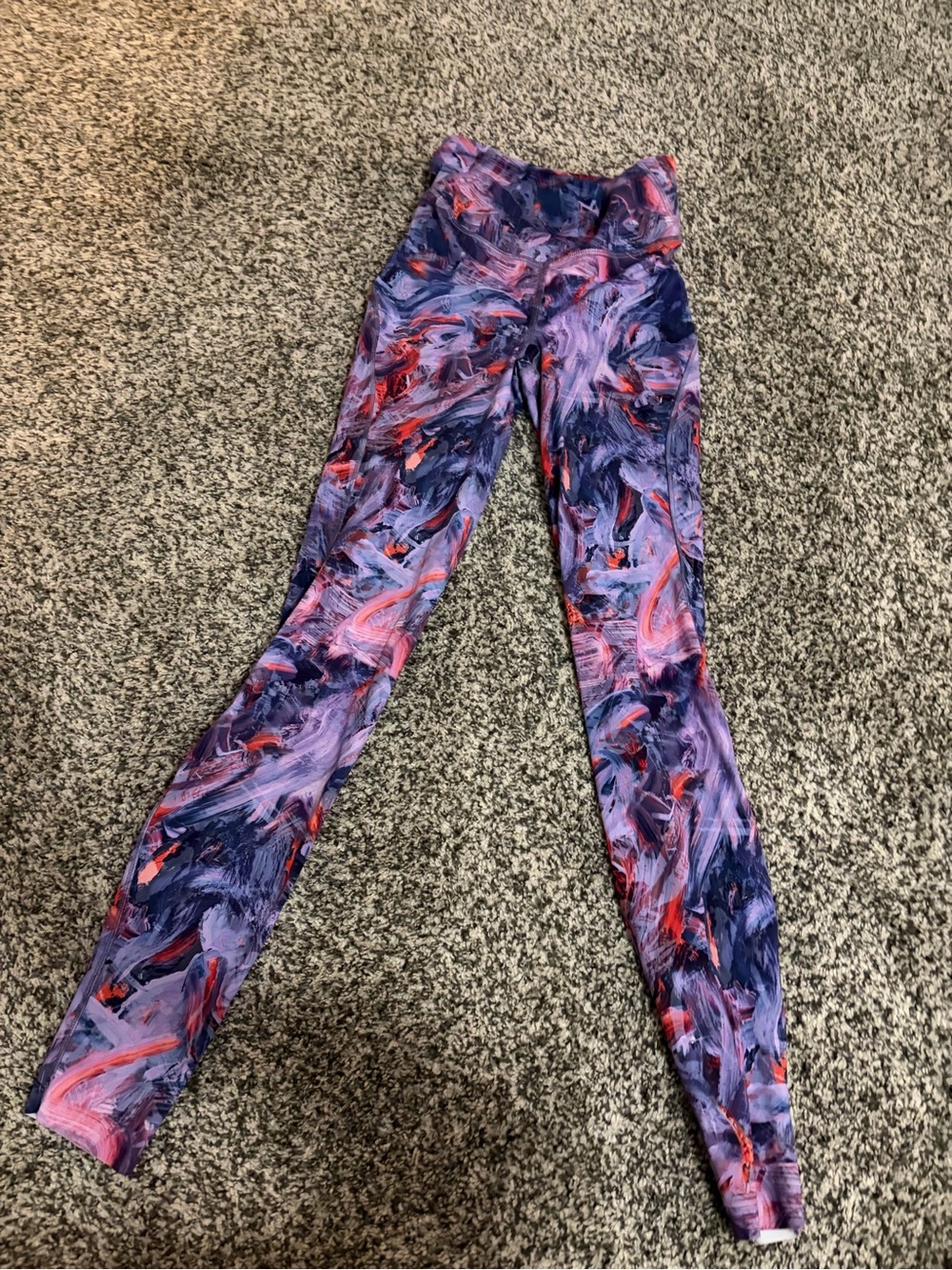 Abstract lululemon Purple Pink Blue Active Leggings